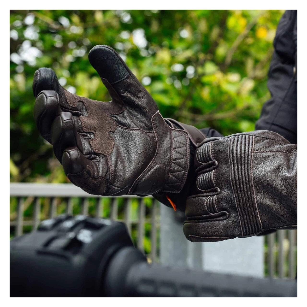 Merlin Minworth II D3O Heated Gloves 4 Merlin Minworth II D3O Heated Gloves - Image 4