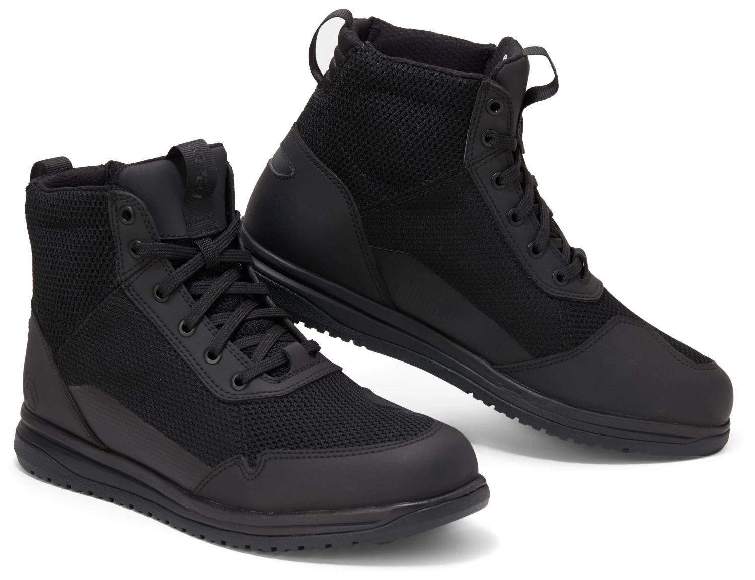 REAX Ventra Air Riding Shoes 1 REAX Ventra Air Riding Shoes